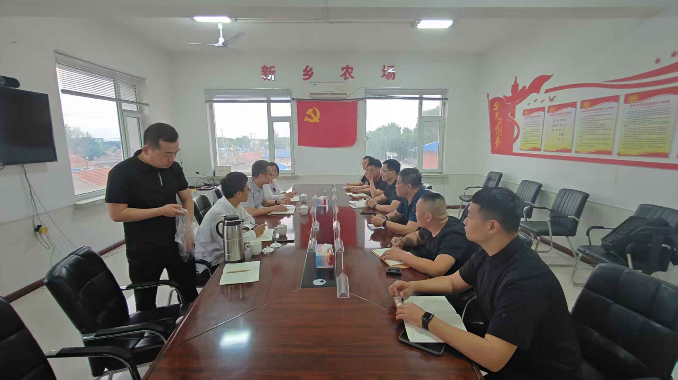 全国畜牧总站领导调研昌新农场 项目组助力甜糯玉米产业数字化升级(图1)